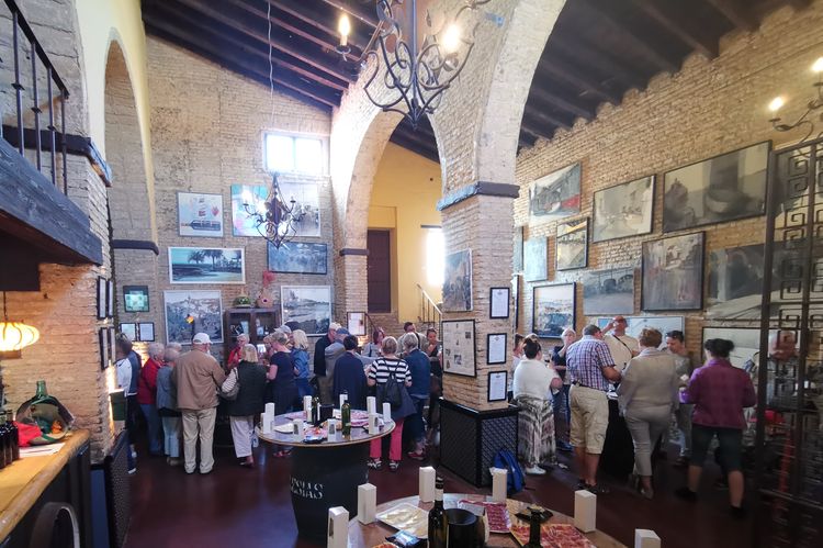Visita y Degustación de Vinos en Bodegas Iglesias - Huelva Experiences